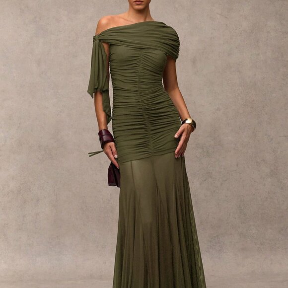 Army Green Elegant Women's Ruched Asymmetric Dress - Picture 4 of 8
